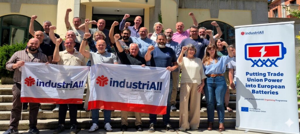 USO Industria se consolida en el futuro de las plantas de baterías en España.